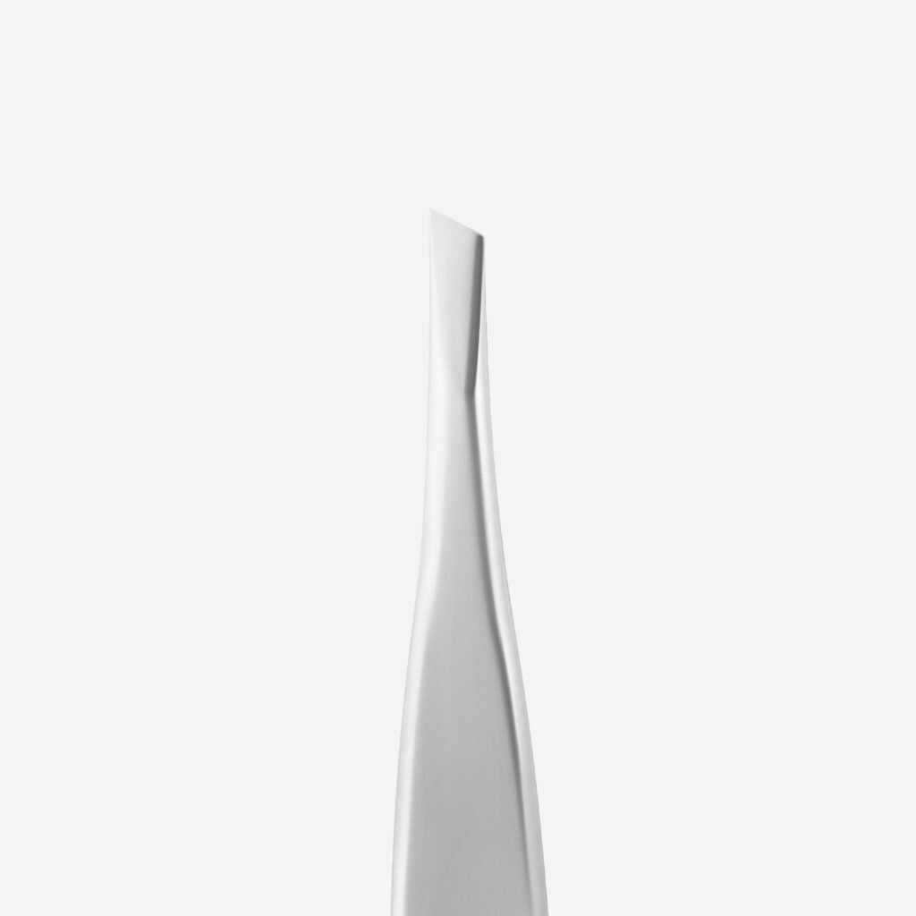 Staleks Eyebrow Tweezers EXPERT 20 TYPE 4 (Narrow Beveled)